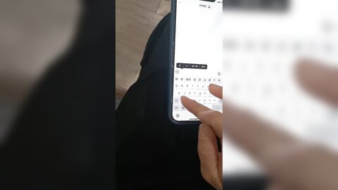 大奶小少妇，老公出差约炮操逼，开裆肉丝无套抽插