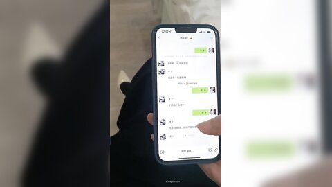 大奶小少妇，老公出差约炮操逼，开裆肉丝无套抽插