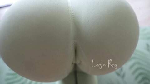 大奶肥臀美女 身材极品 穿着瑜伽裤甩着大屁屁