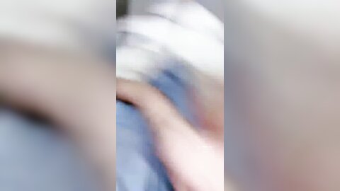 我就喜欢看18岁学生妹，小熏很粉】