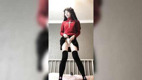 最新宅男女神Vip福利18分，网红极品美少女埋导演】Coser远坂凛