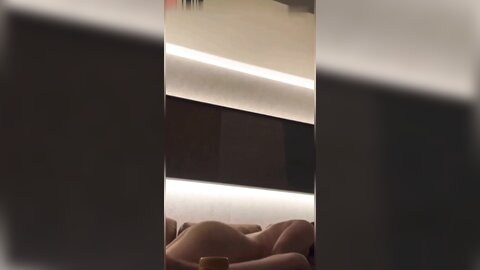 最近很多人求的富豪千金白虎逼】明星颜值清纯反差婊，对白清晰