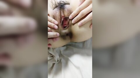 清纯眼镜美眉吃鸡舔菊花 自己掰开 叫爸爸 身材苗条