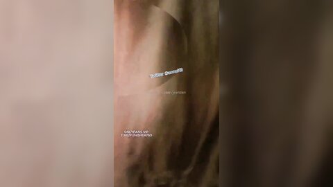 漂亮巨乳美眉吃鸡舔逼 身材丰腴 浑圆大奶子