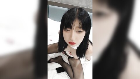 甜美漂亮小可爱，被纹身社会小哥操