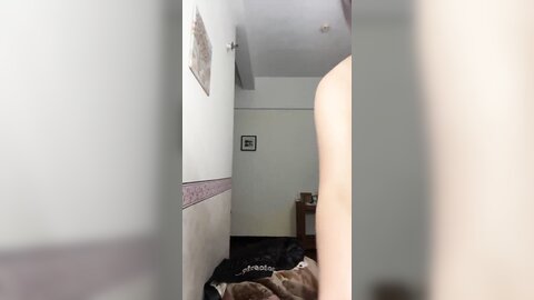 诱惑的唇 20240421 211034 643