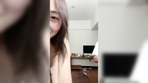 诱惑的唇 20240422 001506 787