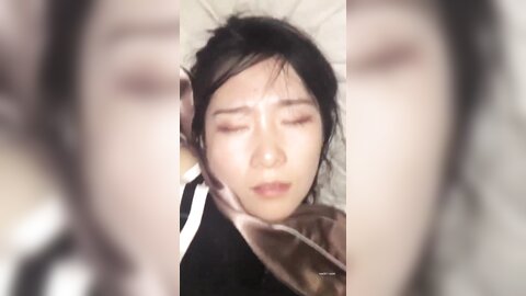 黑丝漂亮少妇 下面一点 你Tm轻点 在家被小哥哥爆菊花