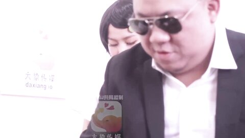 大像传媒之盲人老公對老婆的體恤-小君