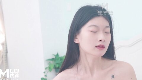 绝对领域LY-57美乳姐姐的性体验课