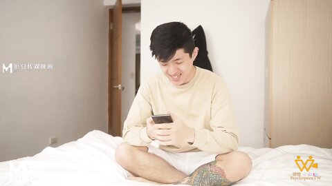 色控PH-146骚气女主管到府唤醒装病员工
