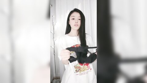 女神级小姐姐，外表清纯气质，细腰美臀大尺度，4小时激情