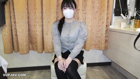 4463217 [nothing]**pzzyxqx*z* Completely amateur beauty I found on the street, I took her to a hotel, made her wear knee-highs and fucked her. She let me cum once and cum inside her even though it was my firs...