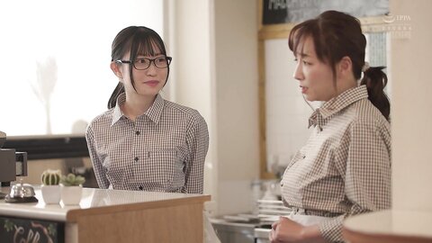 ATID-600 A College Student Who Was Licked All Over By The Middle-aged Manager Of Her Part-time Job And Fell...