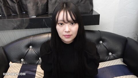 4470848 Good looks! ****zynxzjo* First-class hotel receptionist! Sayaka with beautiful tits and legs. She has little experience with men and is full of awkward and amateurish sex...