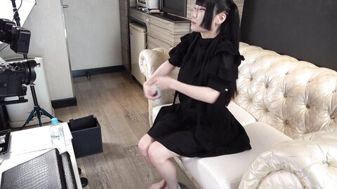 4470851-7 50% DE RÉDUCTION ! 1 vidéo bonus disponible [premier coup]****zynxzjo* 0354_001 Sakura-chan 19 ans, 100 millions de yens, seins de déesse, fécondée en lui faisant prendre des médicaments de fertilité ...
