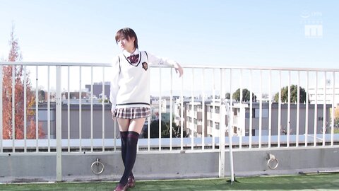 MIDE-641 [Uncensored] Taken Advantage Of By A Rude And Provocative Slut In A School Uniform! Nao Yuki