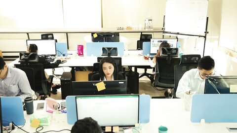 RATW-013 The Pussy Situation Of Taiwanese OLs Who Can't Talk To Others