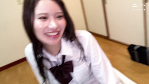 STSK-128 [4K] A ***hood Friend's Wet Hair And See-through Bra In A Guerrilla Downpour Was Too Much For Her To...