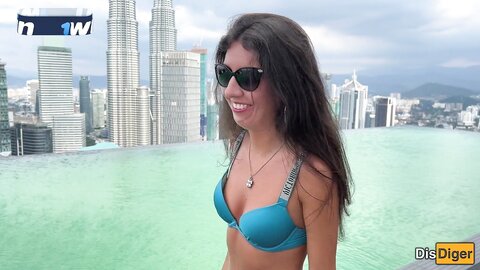 Disdiger  Picked Up Beauty In Luxury Hotelfucked Her In All Holes And She Went For A Walk With Cum On Face