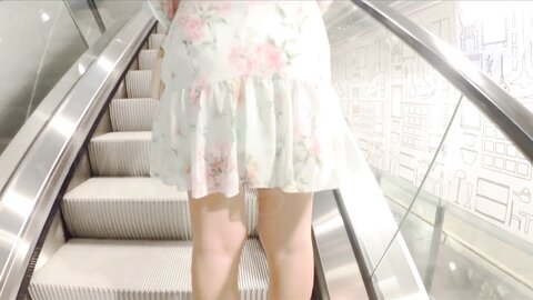 Wireless Vibrator With Sexy Girl Wear Floral Dress “Shopping Mall” Xmas
