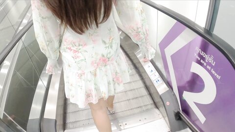 Wireless Vibrator With Sexy Girl Wear Floral Dress “Shopping Mall” Xmas