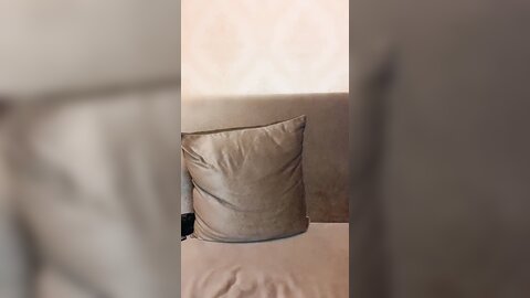 多斤骨干妹妹，发骚道具自慰，贫乳多毛骚逼