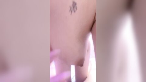 大奶女友 男人就床上那几十分钟全神贯注真虚伪 他能干多