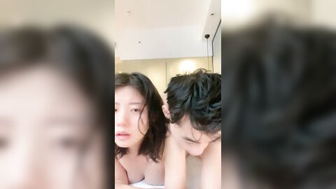 巨乳小少妇 好了别生气了 你投入一点 你要求那么高