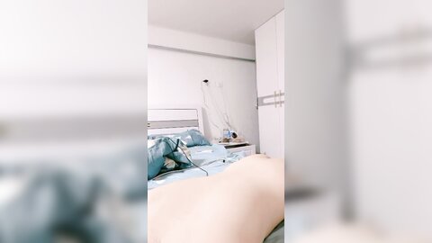 巨乳漂亮少妇 快用你的大鸡吧操我 哦天哪 操的我好爽
