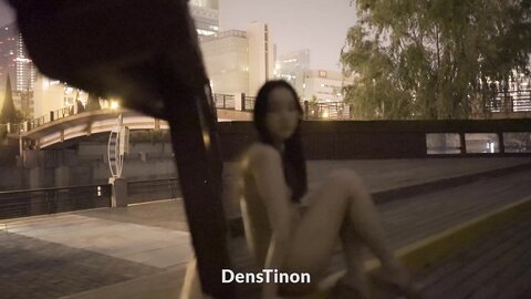 紧张刺激露出挑战✅极品颜值女神各种极限露出，这次太刺激了