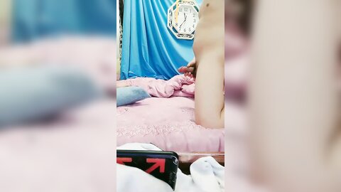 黑丝巨乳少妇深喉吃鸡啪啪 身材丰腴大奶子大乳晕