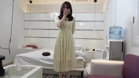4474943-2 [2 works]****zynxzjo* 19 years old! Squirting! Super sensitive constitution 171cm tall, beautiful legs, slender bodyYurina-chan comes so many times while convulsing that she blows out her reason, vagi...