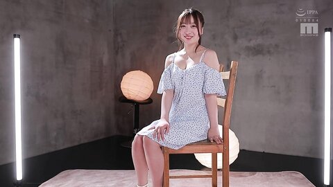 MIFD-495 Newcomer - The Extremely Cute Waitress Who Works At A Kusa-0 Hot Spring Inn Where Reservations Are...
