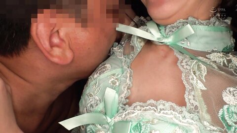 MUKC-061 Mockingly Cute Underground Idol Who Makes Old Men Fall In Love With Her Secret Off-paco Pillow...