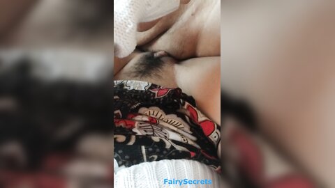 Stepsister Shaved Her Pussy And Ask Me To Put My Cream