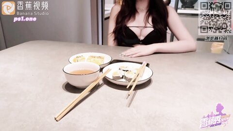 香蕉秀xjx0136后妈竟然是我的初恋