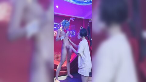 Videos (18)