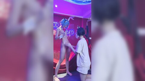 Videos (18)