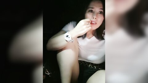 大奶熟女大姐 你鸡吧都不硬还操 吹一下 啊啊用力操我