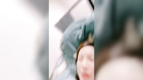巨乳美少妇 天天操我还想去操别人 干嘛 心里不嘚劲