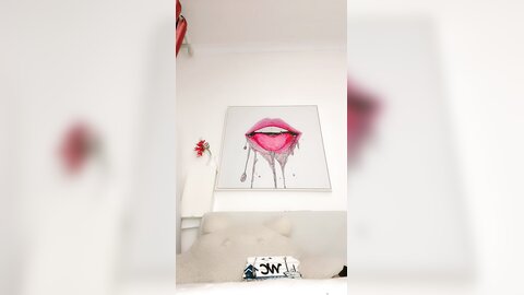 情趣小肚兜，尤物网红女神，黑丝美腿，馒头肥穴疯狂自慰