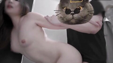 极品美少妇主人的任务厕所露出，白虎美穴厕所大屌插入