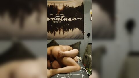 漂亮小少妇 啊插我操我骚逼用力点操我 在家被大鸡吧无套输出
