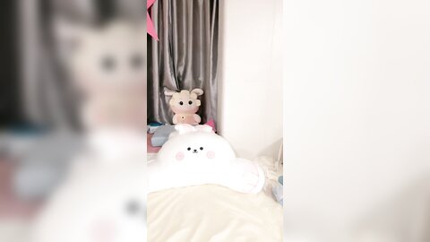 纯情辣妹】邻家女神 奶夹~双道具自慰
