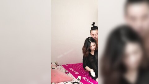 辫子哥出租屋约炮美女同事刚舔玩她的B⭐想去亲她的嘴⭐不让
