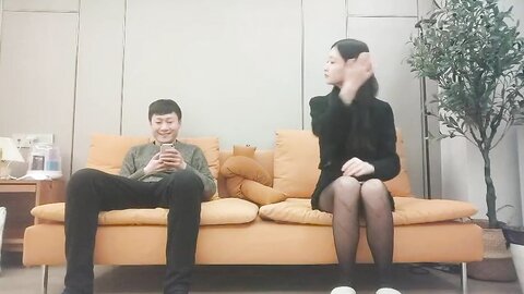 高颜黑丝小姐姐 老公操我操我小骚逼 啊老公操我大鸡吧好爽