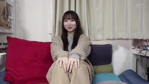 BLOR-245 A Cute Waitress At A Fashionable Café Gets Her Whole Body Into A Tizzy With A Sexual Massage, And...