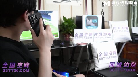 NHAV-011-1足球宝贝粉穴足交榨精