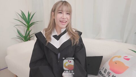大像传媒之巨乳香港留學生成人禮